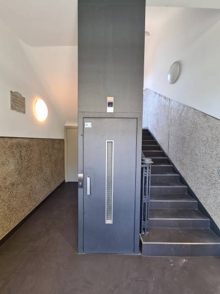 ascenseur immeuble de bureaux marseille (16) 