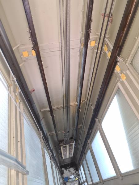 Gaine ascenseur immeuble de bureaux Marseille 