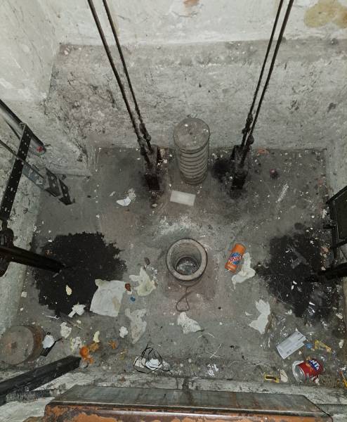 cuvette ascenseur Marseille récupéré par EMA 