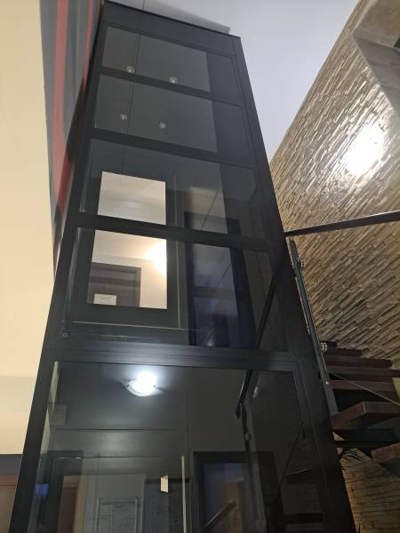 Pylône EPMR Barduva à Bouc Bel Air par EMA