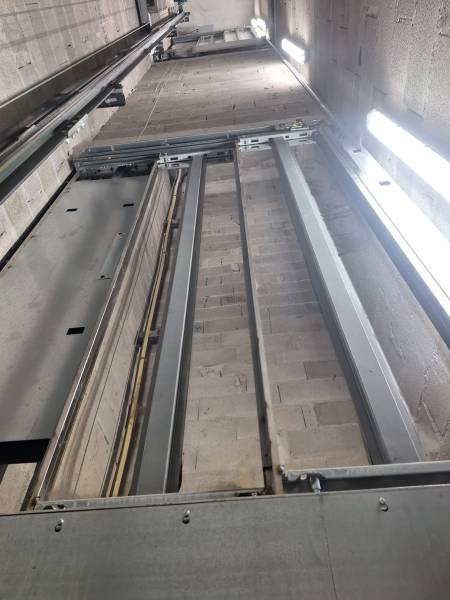 Ascenseur Orona remis en état par EMA