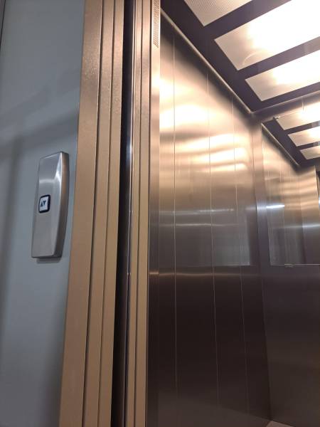 Ascenseur kleemann 630 kg 3 niveaux installé par EMA à Gardanne 